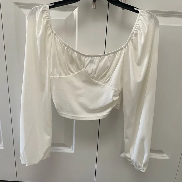 Lantern sleeve crop - Picture 7 of 7